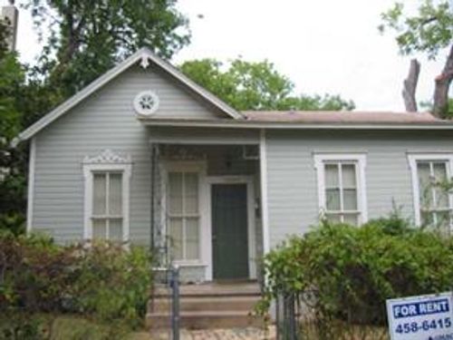 apt-b-704 W 22nd St, Austin, TX, 78705-5428 | Card Image