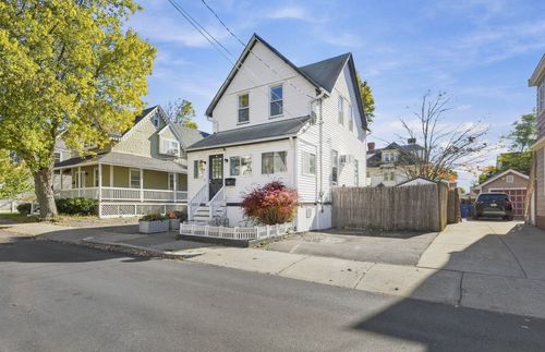 17 Hawthorn Ave, Winthrop, MA, 02152-1113 | Card Image