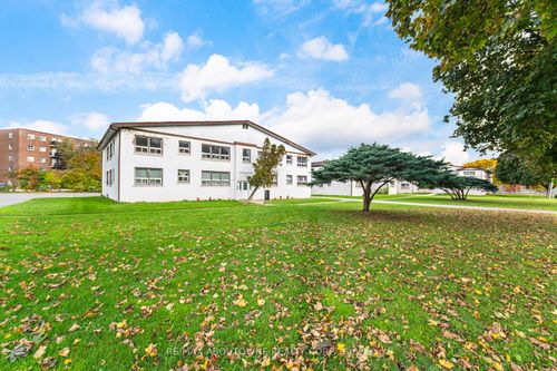 3-1031 Churchill Ave, Oakville, ON, L6H2A7 | Card Image