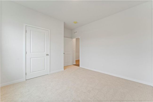 2204 Creek View Ln, House other with 4 bedrooms, 3 bathrooms and null parking in Raymore MO | Image 17