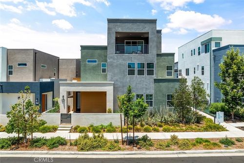 173 Biome, Irvine, CA, 92618-1465 | Card Image