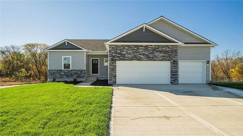 2613 Windmill Drive, Platte City, MO, 64079 | Card Image