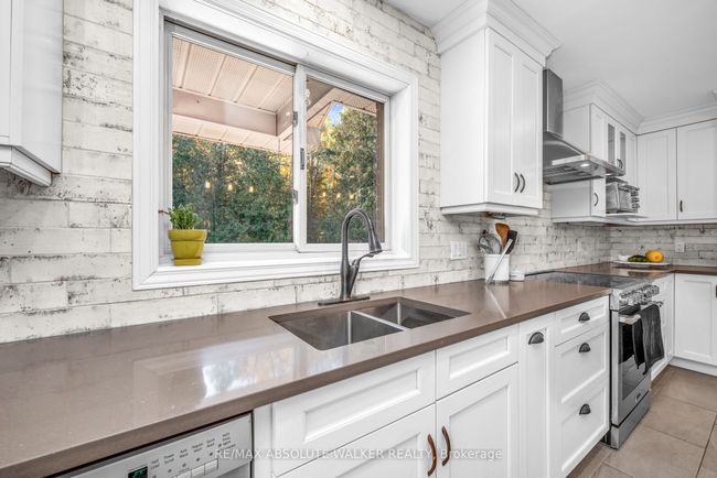 6284 Elkwood Dr, House other with 4 bedrooms, 4 bathrooms and 4 parking in Greely ON | Image 12