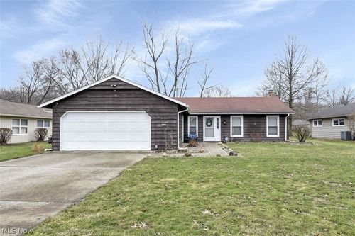 5047 Shady Moss Ln, North Ridgeville, OH, 44039-2345 | Card Image
