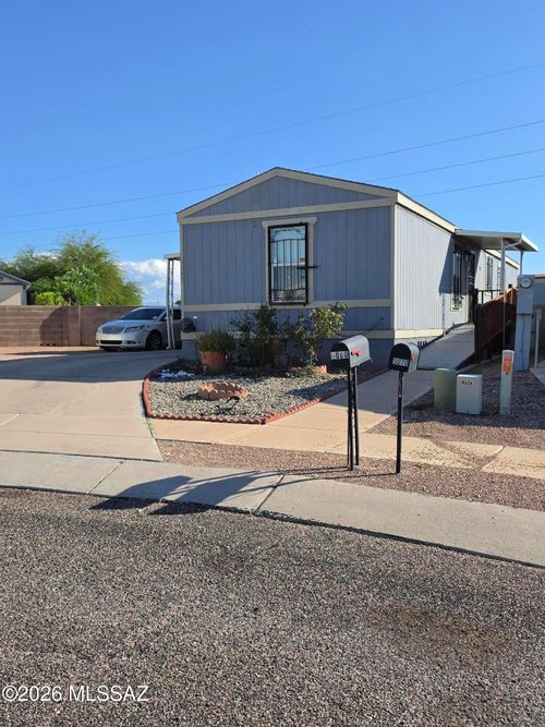 5080 S Mesquite Club Ln, Tucson, AZ, 85706-1772 | Card Image
