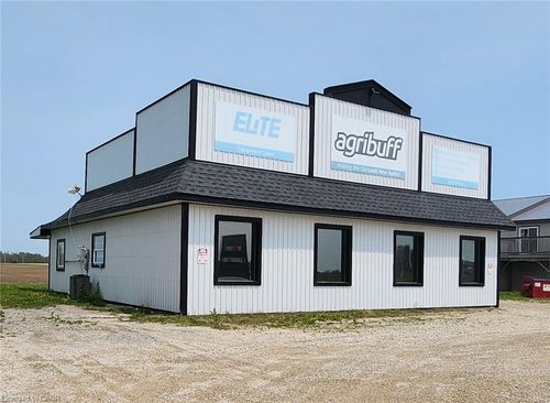 8485 Wellington Rd 86 Road, Mapleton, ON, N4W3G8 | Card Image