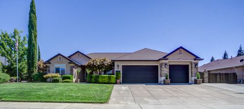 19331 Titleist Way, Redding, CA, 96003-8627 | Card Image