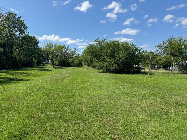 904 W 12 Th St, House other with 3 bedrooms, 2 bathrooms and null parking in Cisco TX | Image 22