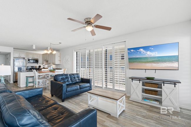 Living Room | Image 13
