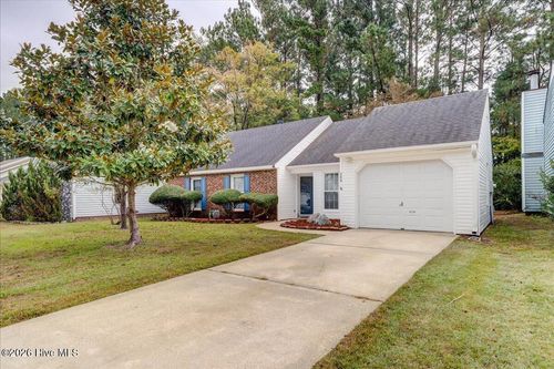 208 Rankin Ct, New Bern, NC, 28560-8900 | Card Image