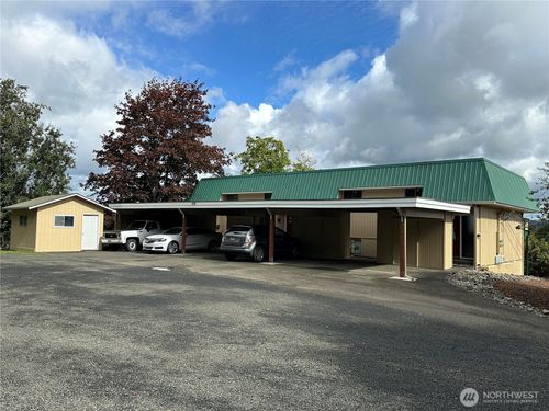 910 Barnhart St, Raymond, WA, 98577-4504 | Card Image