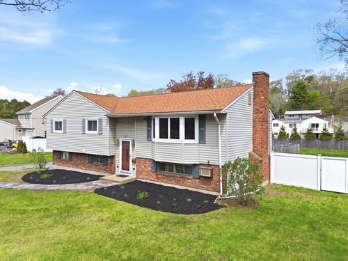 437 Lowell St, Peabody, MA, 01960-2747 | Card Image