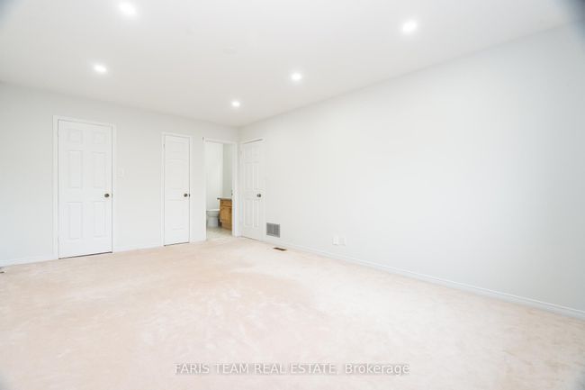 17 Carmichael Crt, House other with 4 bedrooms, 4 bathrooms and 4 parking in Orillia ON | Image 18