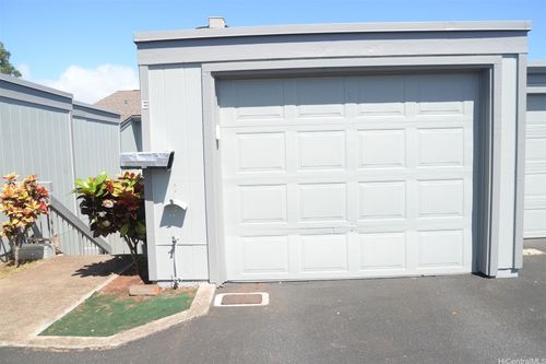 e180-98-1483 Kaahumanu St, Aiea, HI, 96701-2049 | Card Image