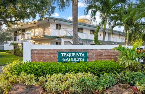 106r-8 Garden St, Tequesta, FL, 33469-3611 | Card Image