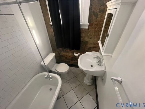 a-419 N 26th St, Richmond, VA, 23223-7124 | Card Image