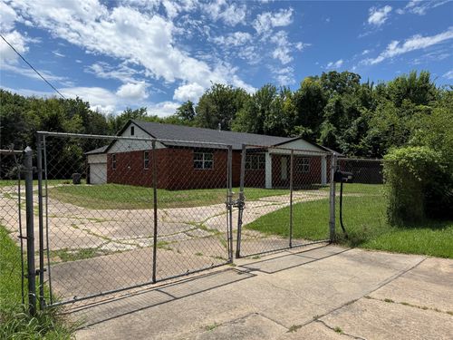 1146 E 50th Place N, Tulsa, OK, 74126 | Card Image