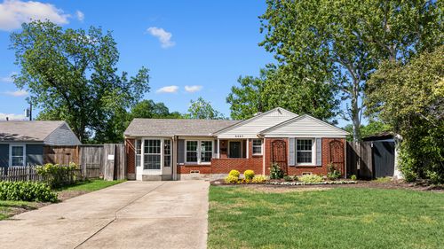 2427 Centerville Rd, Dallas, TX, 75228-2632 | Card Image