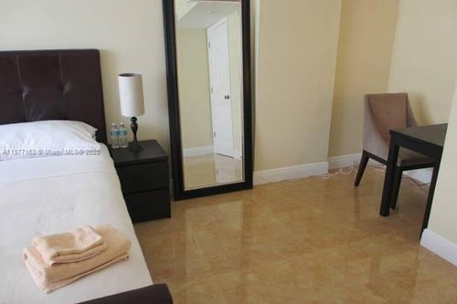 apt-1601-18031 Biscayne Blvd, Aventura, FL, 33160-5247 | Card Image