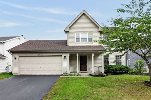 2551 Smithfield Ln, Aurora, IL, 60503-5772 | Card Image