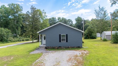 332 Riddle Ln, Estill Springs, TN, 37330-4269 | Card Image