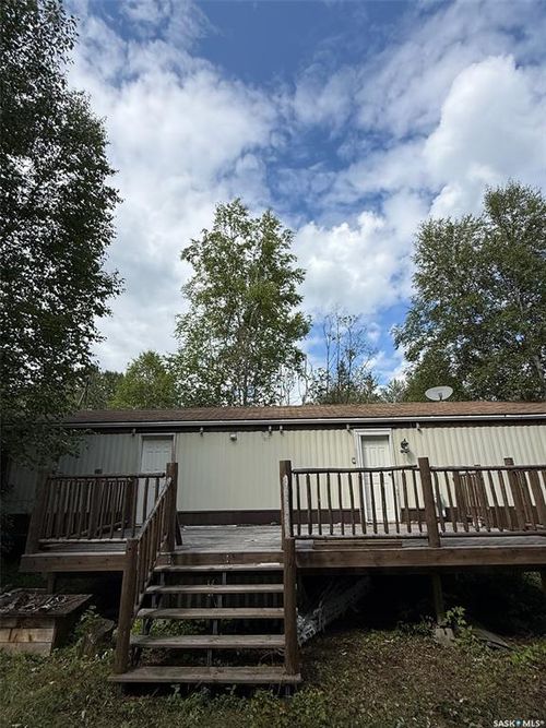 1103 Ategameg Bay, Northern Admin District, SK, S0J1L0 | Card Image