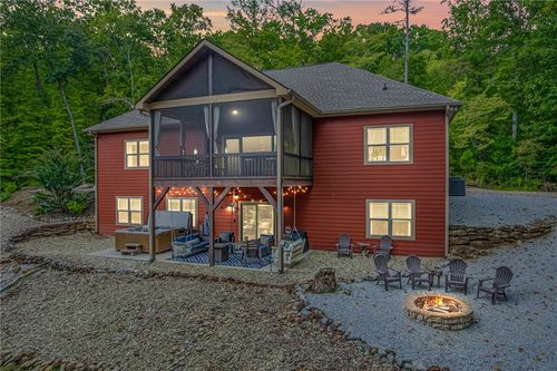 160 Julie Way, Pickens, SC, 29671-7220 | Card Image