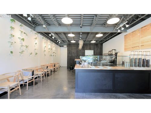 4932 Ne 16th Ave, Portland, OR, 97211 | Card Image