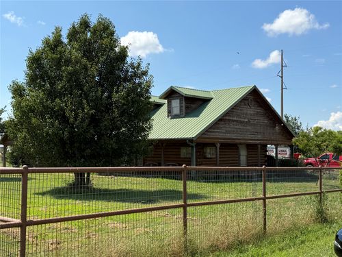 1343 Gunter Rd, Whitesboro, TX, 76273-7323 | Card Image