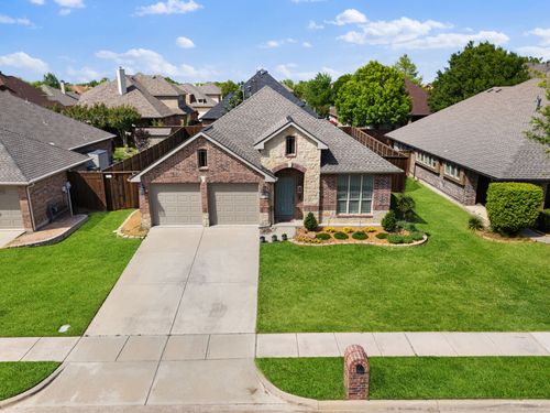 2661 Pine Trail Dr, Little Elm, TX, 75068-6857 | Card Image
