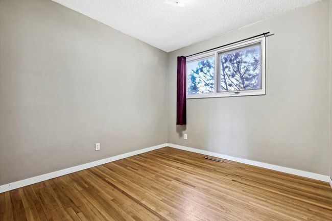 111 Allandale Close Se, House other with 3 bedrooms, 3 bathrooms and 2 parking in Calgary AB | Image 28