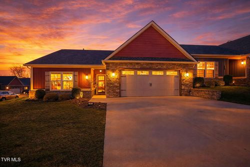 0-216 Hacker Martin Dr, Johnson City, TN, 37615-4811 | Card Image