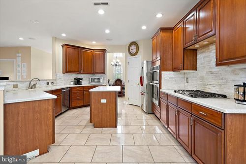 8705 Habitat Ct, BERLIN, MD, 21811-2699 | Card Image