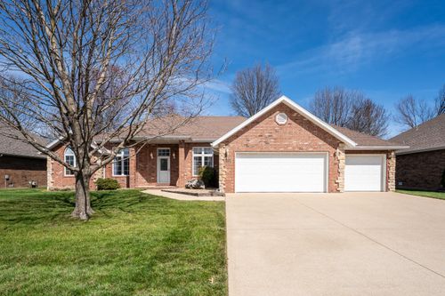 3755 W Eaglecrest St, Battlefield, MO, 65619-8260 | Card Image