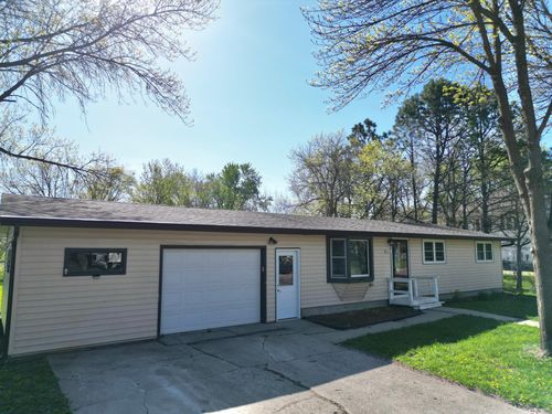 1111 S Halvorson St, Redwood Falls, MN, 56283-2242 | Card Image