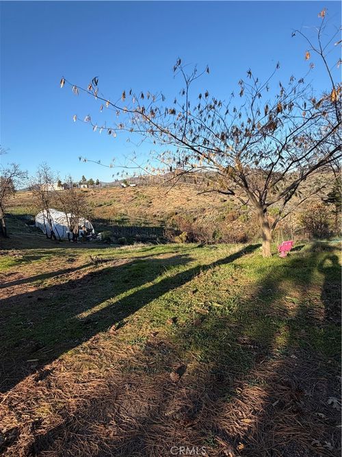 11121 Yankee Vista Cir, Oroville, CA, 95965-9737 | Card Image