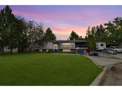 1309 14th St S, House other with 5 bedrooms, 3 bathrooms and null parking in Cranbrook BC | Image 2