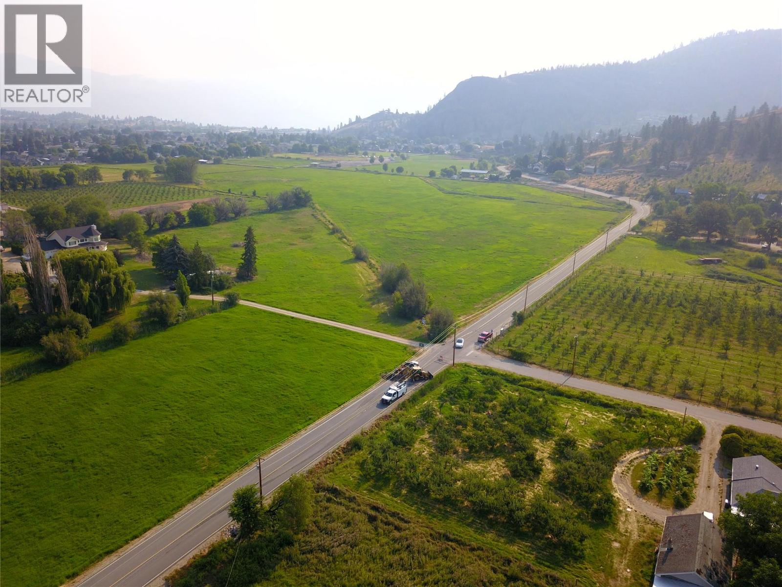 Land in Summerland 4