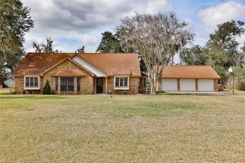 211 Bayou Rd, Lake Jackson, TX, 77566-3703 | Card Image