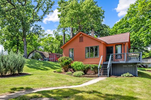 28553 W Treetop Rd, Ingleside, IL, 60041-8721 | Card Image