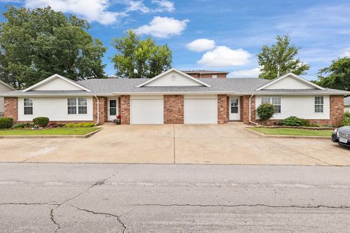 1197-1195-1197 W Hall St, Ozark, MO, 65721-8507 | Card Image
