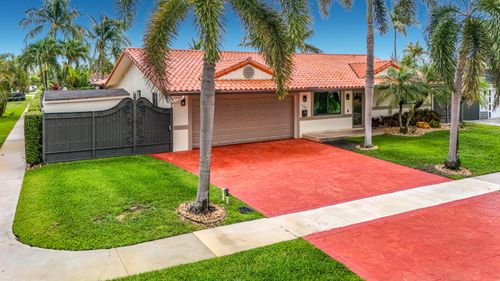 736 Nw 12th Ave, Dania Beach, FL, 33004-2349 | Card Image