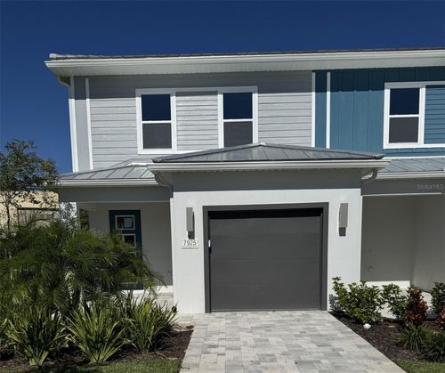 7905 Spectrum Drive, KISSIMMEE, FL, 34747 | Card Image