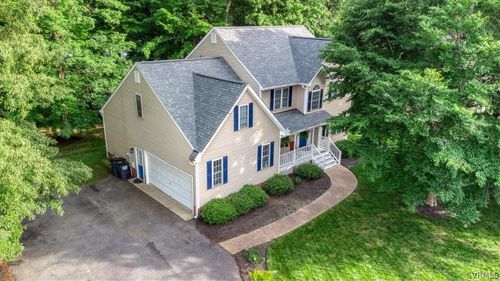 8100 Hillcreek Drive, Chesterfield, VA, 23112 | Card Image