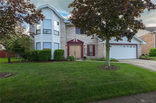 6864 Deer Ridge Dr, Huber Heights, OH, 45424-1250 | Card Image