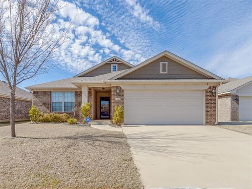 13 Evermore Ln, Yukon, OK, 73099-2934 | Card Image