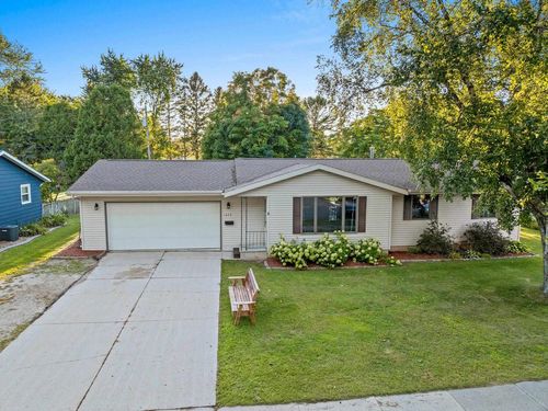 1403 Hillcrest Avenue, Kewaunee, WI, 54216 | Card Image