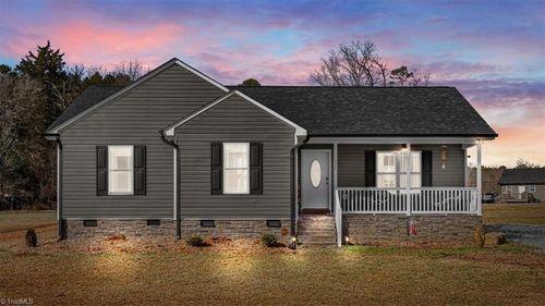 6990 Nc Highway 8, Lexington, NC, 27292-8809 | Card Image
