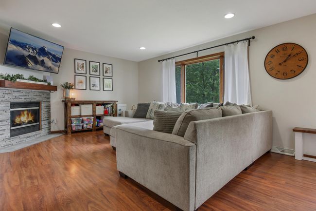 Living Room | Image 5
