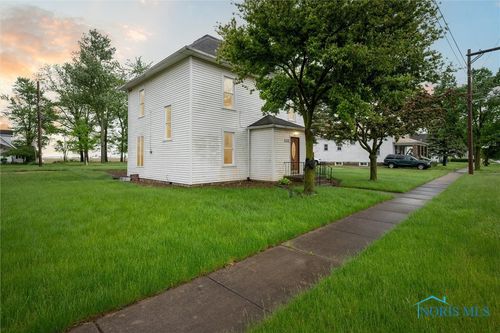 22767 Defiance Pike, Custar, OH, 43511-9795 | Card Image